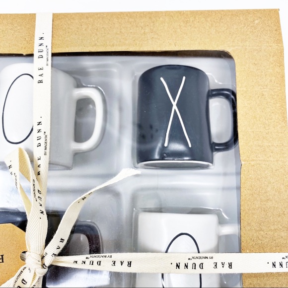 NWT Rae Dunn Tic Tac Toe Ceramic Cup Game Set - Picture 3 of 5